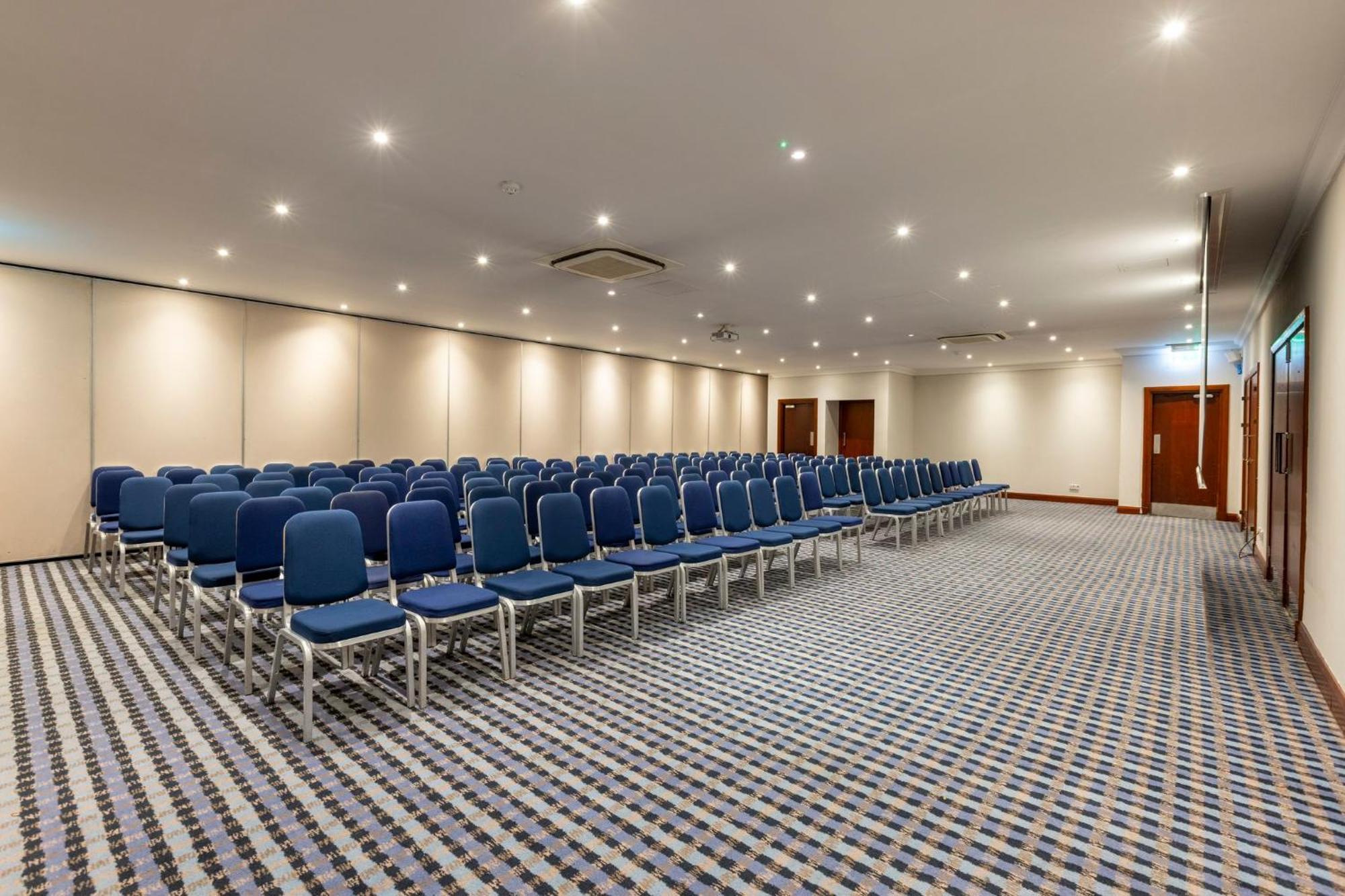 Holiday Inn - Glasgow Airport By Ihg Paisley Extérieur photo