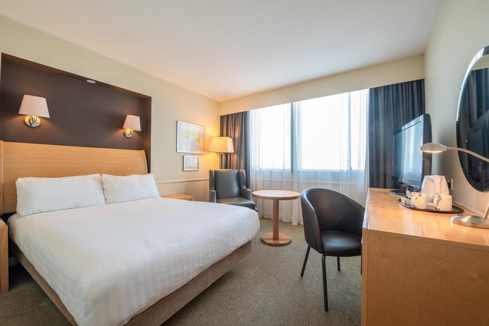Holiday Inn - Glasgow Airport By Ihg Paisley Extérieur photo