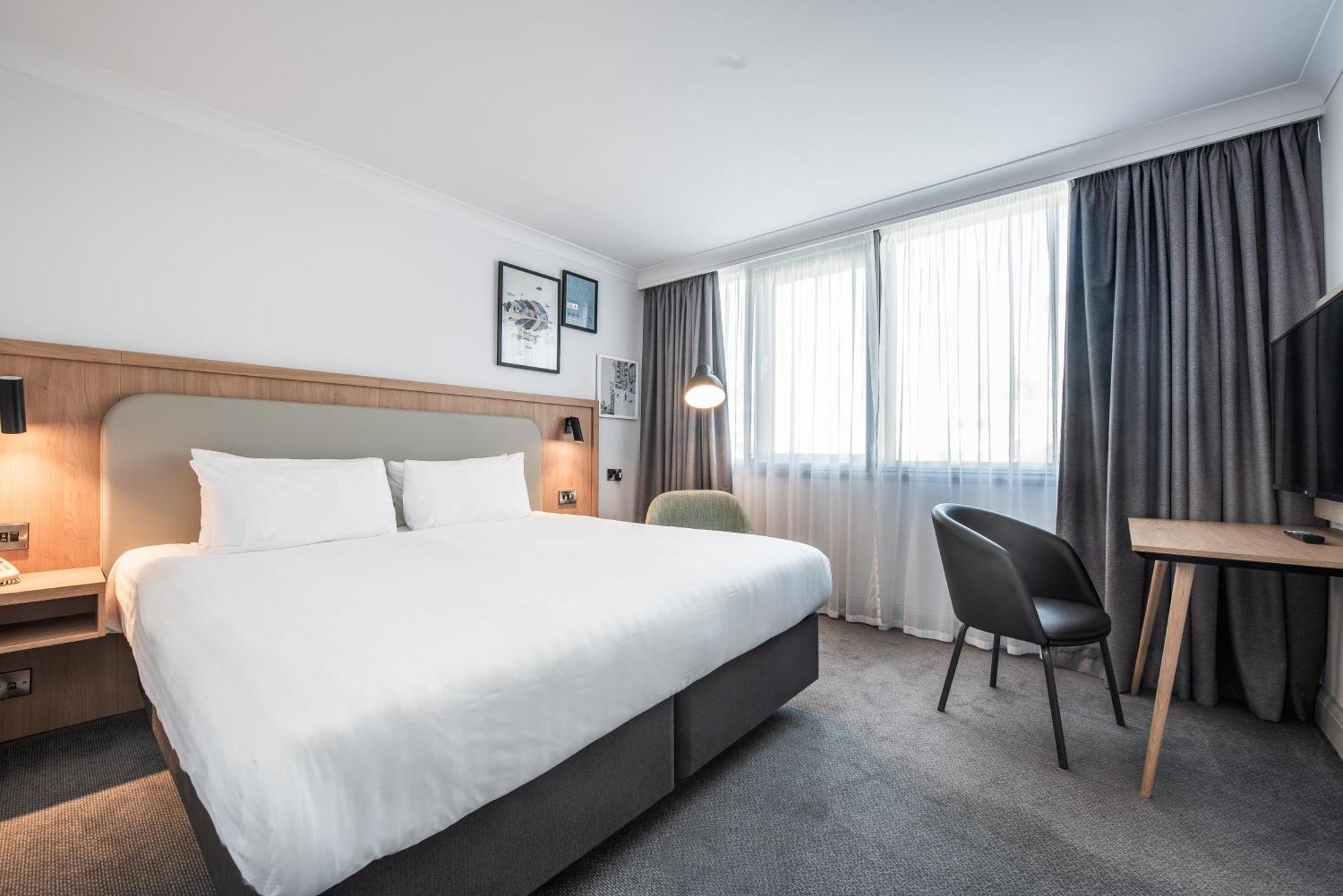 Holiday Inn - Glasgow Airport By Ihg Paisley Extérieur photo